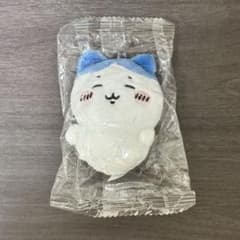 【未開封】ちいかわお座りぬいぐるみ2 ハチワレのサムネイル