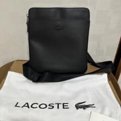 LACOSTE ブラック ショルダーバッグのサムネイル