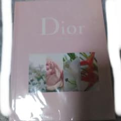 Dior BEAUTY ノート Oggi 2020年9月号付録のサムネイル