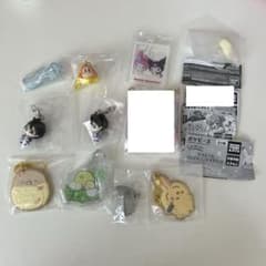 산리오 치이카와 커비 가챠 세트 판매