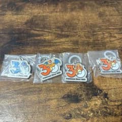 ポケモン 30周年記念 メタルチャーム リザードン、ゼニガメ、ヒトカゲ3種セットのサムネイル