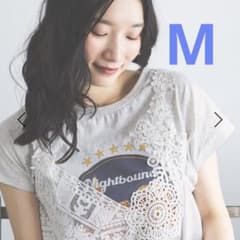 ニコアンド⭐︎ ヴィンテージグラフィックレースＴシャツ　Mサイズのサムネイル