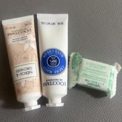 L'OCCITANE ハンドクリームセット 入浴剤のサムネイル