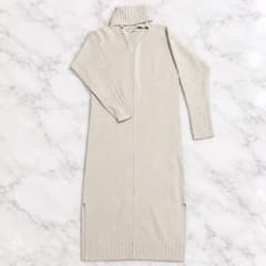 【MURUA】 ニットワンピース　ハイネックのサムネイル