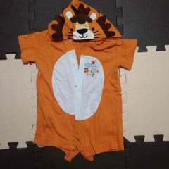 ライオンのロンパースのサムネイル