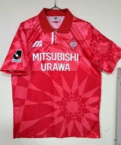 浦和レッズ　初期 ユニフォーム 0(LL)サイズ ミズノ正規品 レア 浦和レッズ 初期 ユニフォーム 0(LL)サイズ ミズノ正規品 レア - メルカリ