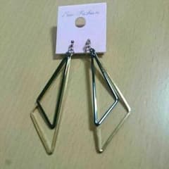 △イヤリングのサムネイル