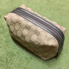 GUCCIポーチのサムネイル