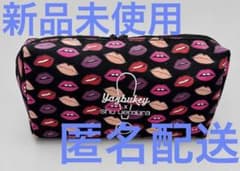 Yazbukey x shu uemura コラボ ポーチのサムネイル