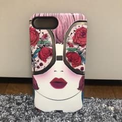 iPhoneケース《ヴェリエハンドクラフテッド》のサムネイル