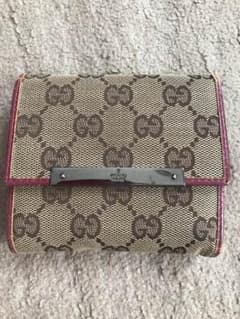 GUCCI 折りたたみ財布のサムネイル