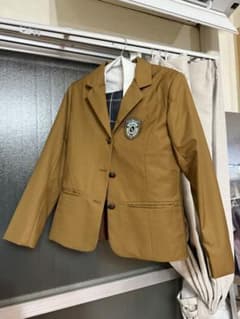 ブラウンブレザー 制服スタイルのサムネイル