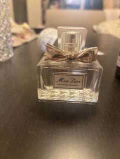 Miss Dior BLOOMING BOUQUET 香水のサムネイル