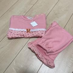 ベビーパジャマ セットアップ　ピンク 花柄 90cmのサムネイル