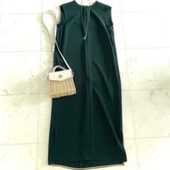 美品 ベイジ BEIGE, 配色パイピング ノースリーブワンピース グリーン 2 美品 ベイジ BEIGE, 配色パイピング ノースリーブワンピース グリーン