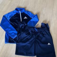 adidas ジャージ 上下セット　140のサムネイル