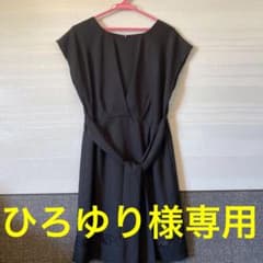 ひざ丈ワンピースのサムネイル