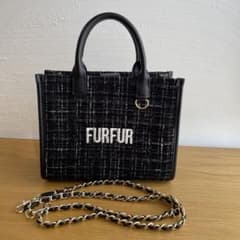 미품 1회 사용 FUR FUR 트위드 로고 토트 백 블랙