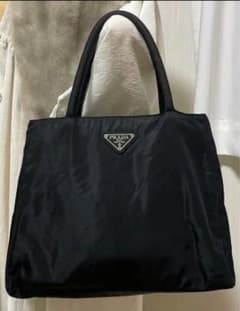 PRADA ブラック トートバッグのサムネイル