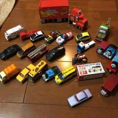 トミカ 19台 チョロQ2台 カーズ トーマス しまじろう ミスドのサムネイル