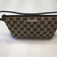 GUCCI GGキャンバス アクセサリーポーチ ハンドバッグのサムネイル