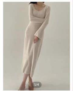 【美品】LOVAN' u neck line elegant onepieceのサムネイル