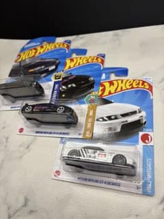 ホットウィール 日産スカイラインGT-R 3台セット - メルカリ