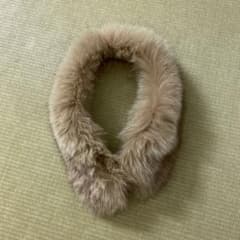ファーティペット ベージュ マフラーのサムネイル