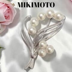 MIKIMOTO ブローチ 本真珠 花 ブーケ 極美品】MIKIMOTO ブローチ ブーケ アコヤ真珠 8粒 シルバー - メルカリ