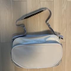 ⭐️すももさん専用　エナメルバッグのサムネイル