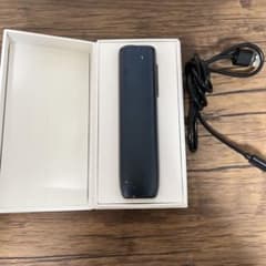 IQOS ILUMA i ONE 本体(充電ケーブル付き)のサムネイル
