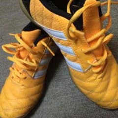 フットサルシューズのサムネイル