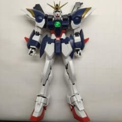 PG 1/60 ウイングガンダム　ゼロカスタム　組立途中のサムネイル
