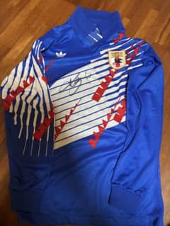 ア*ラ様 adidas サッカー日本代表 長袖 ユニフォーム カズのサイン入りのサムネイル