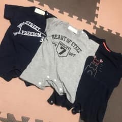 半袖ロンパース3点セット！！のサムネイル