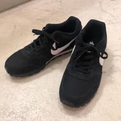 専用出品NIKE ナイキ MDランナー2のサムネイル