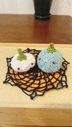 ハロウィン かぼちゃ編みぐるみ ピンク・青のサムネイル