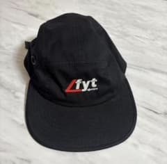 LFYT 5パネル キャップ ブラック レザーストラップ