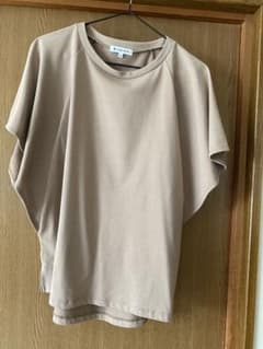 GLOBAL WORK ベージュ トップス　Mサイズのサムネイル