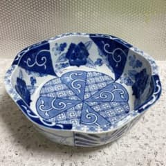 H. 美品 有田焼 其泉窯 八角鉢 藍染花地紋 盛り鉢 染付 蔵出し - メルカリ