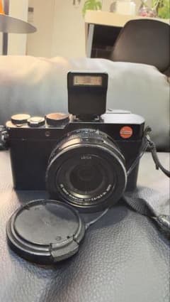Leica D-Lux (Type 109)コンパクトデジタルカメラ ブラックのサムネイル
