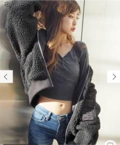 GYDA ジェイダ ヘンリーネックロンＴ ベージュのサムネイル