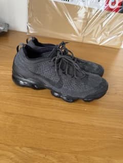 Nike Air VaporMax Flyknit ブラックのサムネイル