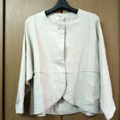 新品　D*g*y ノーカラージャケット M ベージュ 麻100%のサムネイル