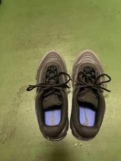 NIKE AIR MAX ファイアスニーカー ブラック グレーのサムネイル
