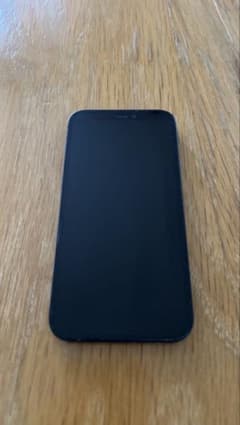 Apple iPhone12mini ブラック　64GBのサムネイル