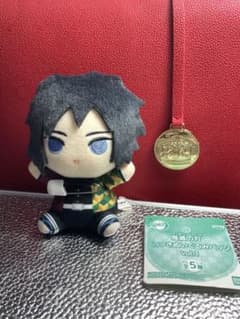 鬼滅の刃 くっつきぬいぐるみバッジ 冨岡義勇 - メルカリ
