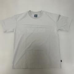 ジュニアサイズニューバランスTシャツのサムネイル