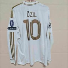 サッカーレアル・マドリード11/12 エジル ÖZIL ユニフォーム 背番号10のサムネイル