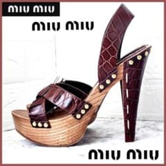 MIU MIU ミュウミュウ✥クロコ型押しレザー ウッドソール サンダル 37